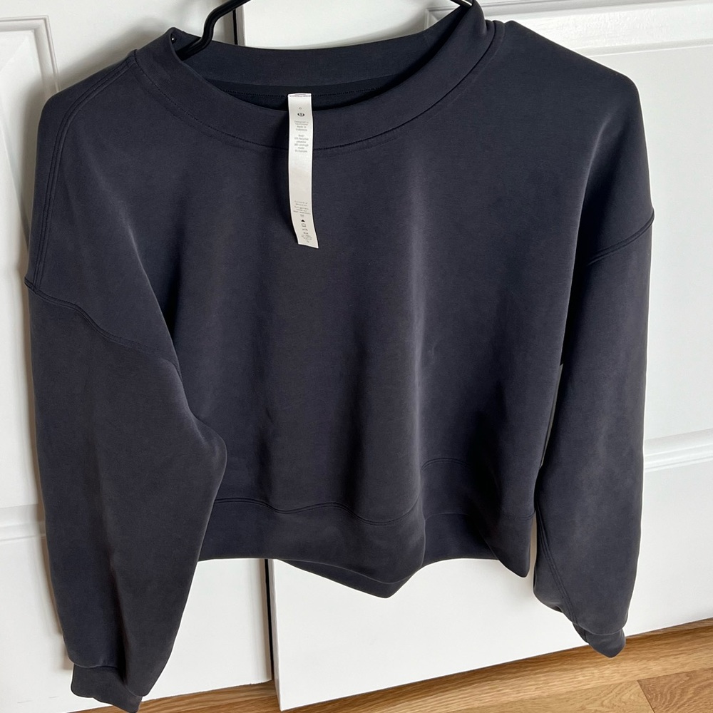 Lululemon softstreme crewneck